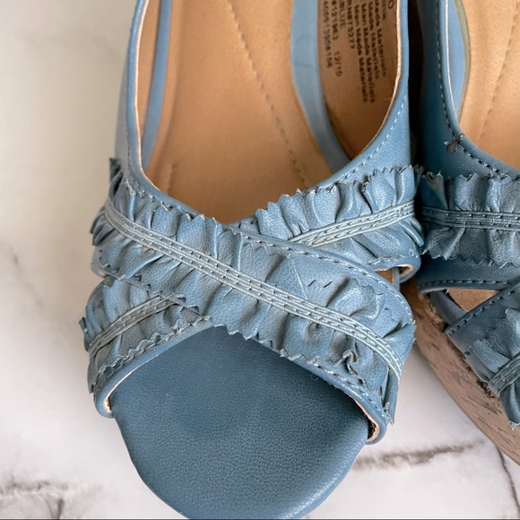 Apt 9 Wedges - Picture 6 of 12